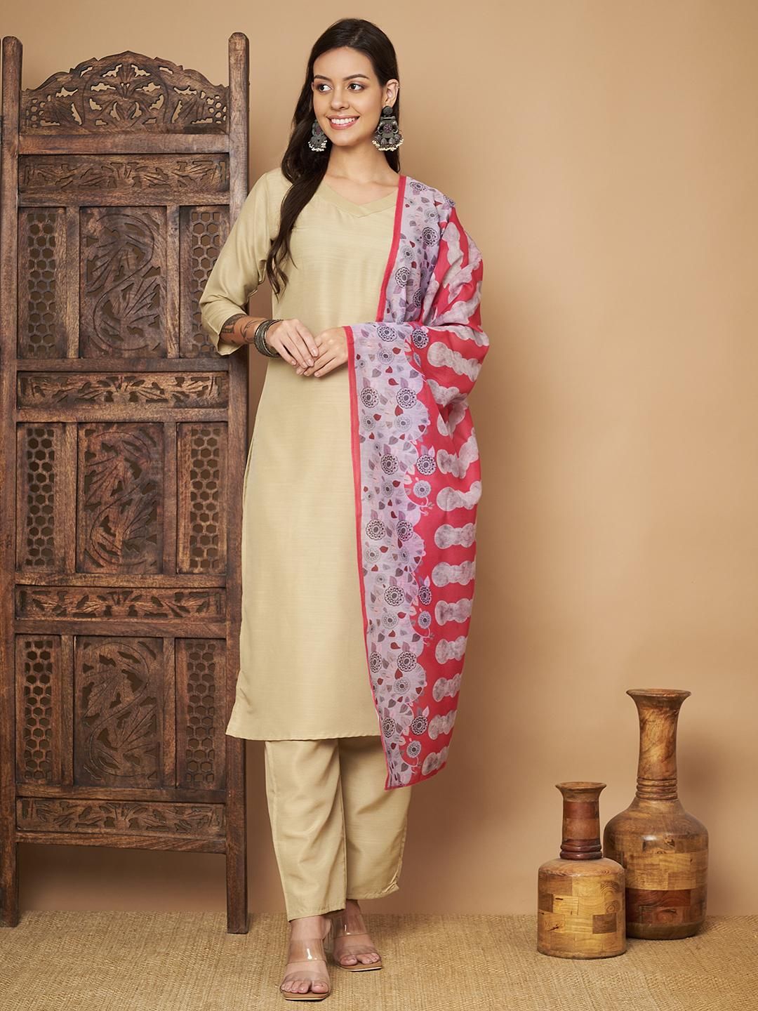 Women Solid Straight Kurta with Pants & Dupatta Set